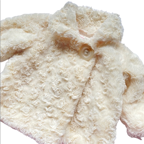 Place Other - Children's Place Faux Fur Rose Texture Coat Baby Girl size Newborn - 3 Months
